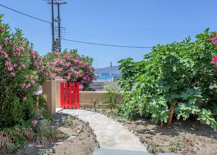 Matilda's Adamantas (Milos)